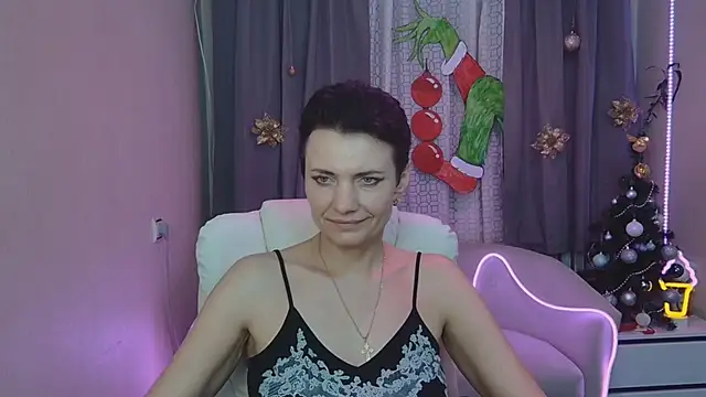 AvaSaturnian's cam snapshot