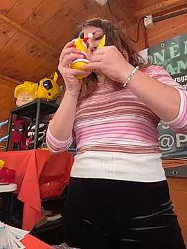 DaisyVibesss's cam snapshot