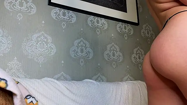 AnneFoxy's cam snapshot