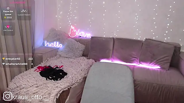 mrs_kitty69's cam snapshot