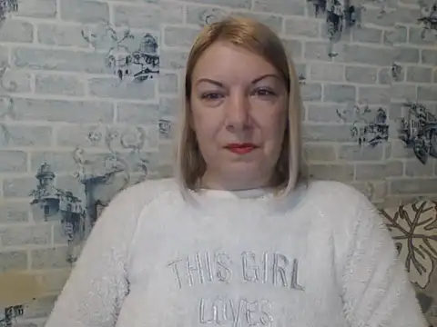 Lillia_Ray's cam snapshot