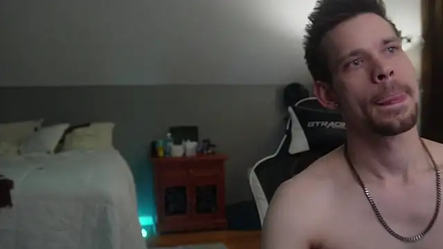 RomanPleaser's cam snapshot