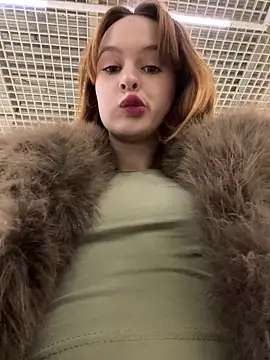 hani_obsessed's cam snapshot