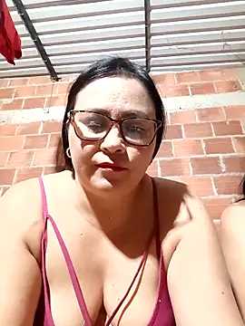 Dirty-Momm-Divorced-Hot live sex cam