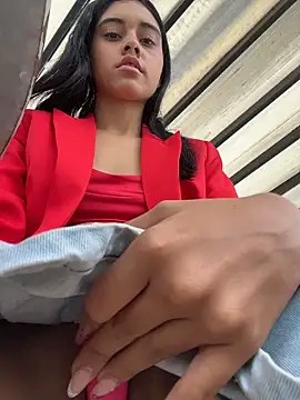 Miia_moonn live sex cam