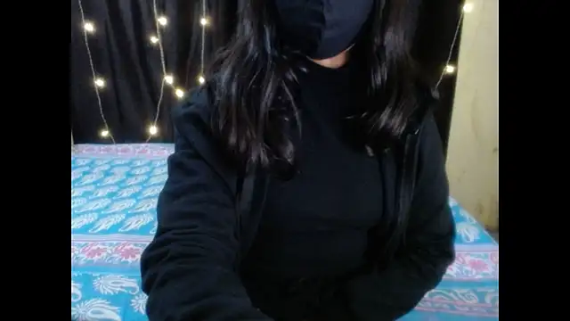 Vanya_7 live sex cam