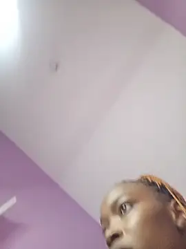 Danius-queen's cam snapshot