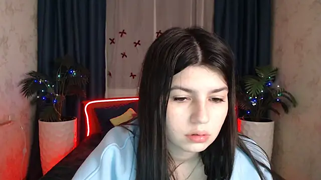 KisaModel's cam snapshot