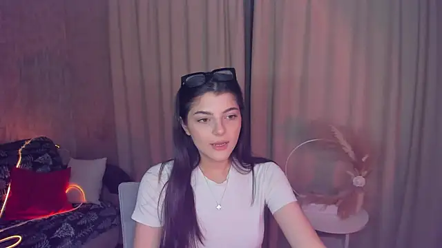 StellaBest's cam snapshot