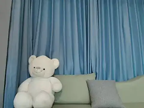 linzi_66 live sex cam