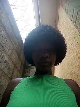 Petite_li live sex cam