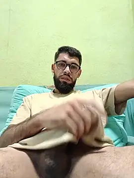 Ferrarinioficial live sex cam