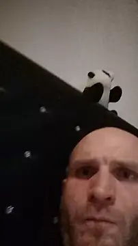 Lukasenko1985 live sex cam