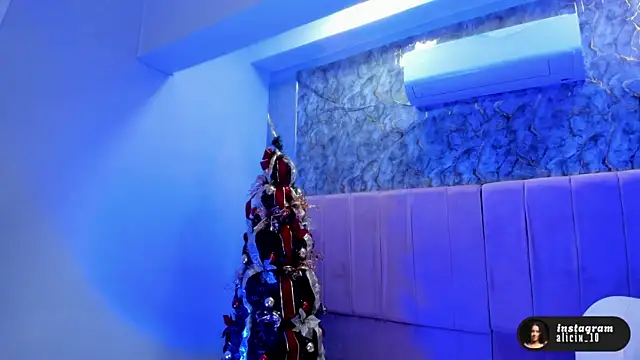 aliccecooper's cam snapshot