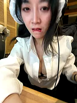 yourkeer live sex cam