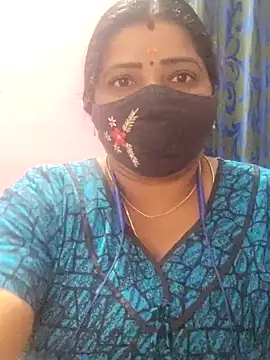 lathikaqueentamil's cam snapshot