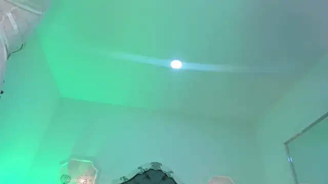 cathalina_ortiz's cam snapshot