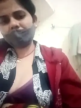 JULEE-740's cam snapshot