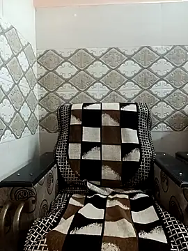 Cute_purnima's cam snapshot