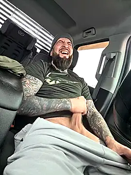 Beardedtattood live sex cam