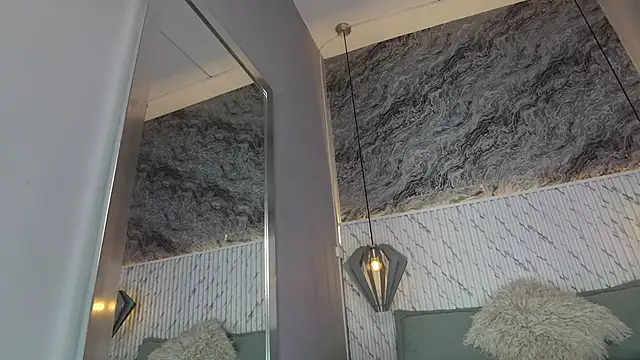 kitty_collins_'s cam snapshot