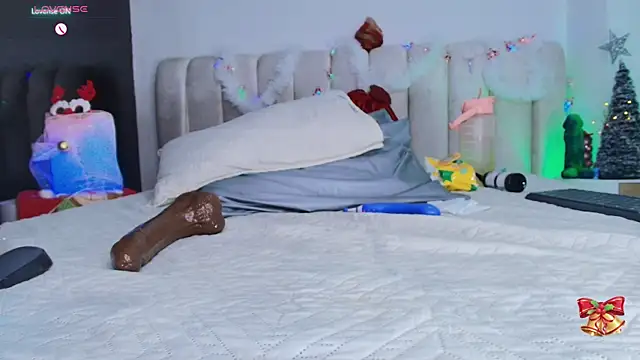 star_hanks's cam snapshot