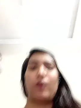 Its_Gayatri's cam snapshot