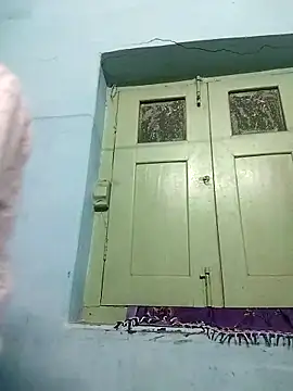 Miss_tinaaa's cam snapshot