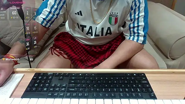 Besharam69's cam snapshot