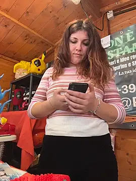 DaisyVibesss's cam snapshot