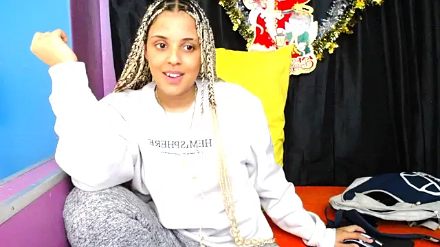 indianmaxine07's cam snapshot