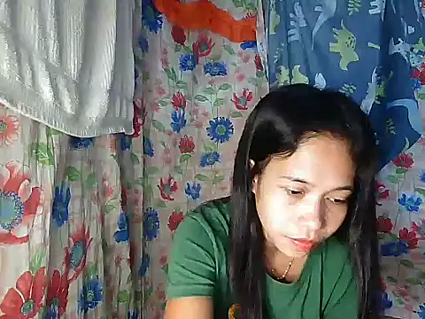 PinaySkinnyGirl's cam snapshot