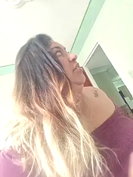 curvy_diva_'s cam snapshot