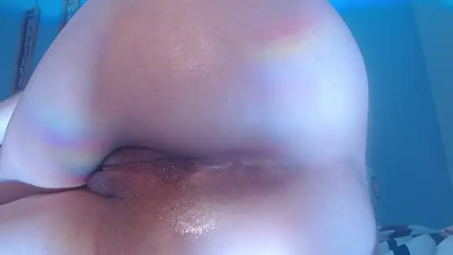 luna_hawks's cam snapshot