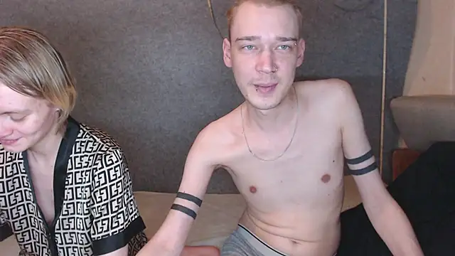 Mialy_slims's cam snapshot