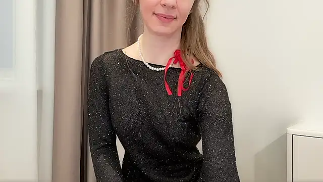 ShySchoolGirl's cam snapshot