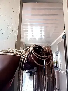 SQUITBOOTY live sex cam