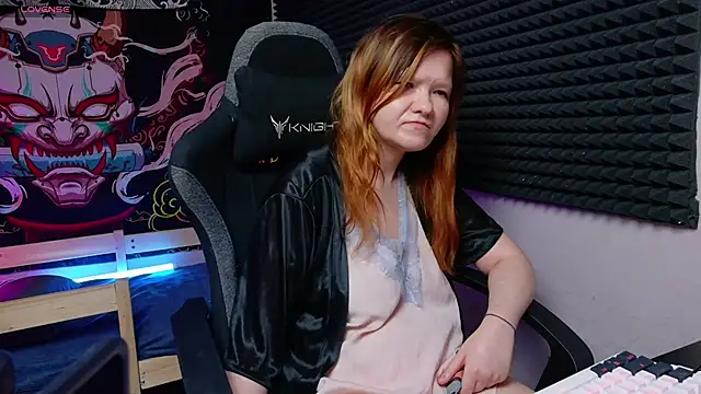 Nora_lovvvv live sex cam