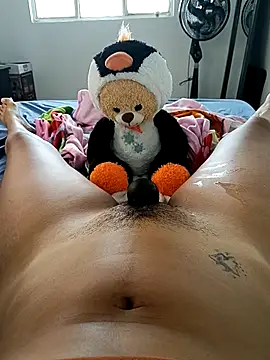 Karii-R live sex cam