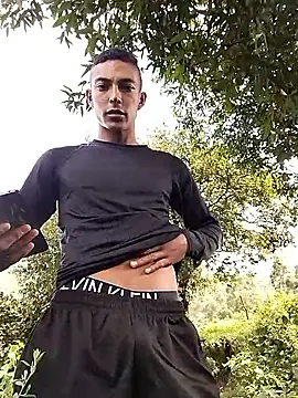 Demiansteven2 live sex cam