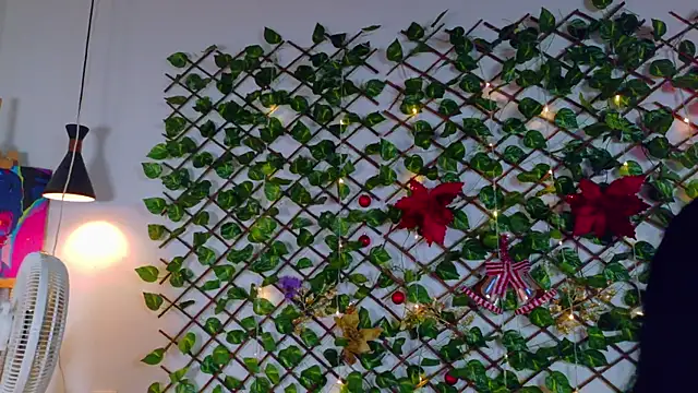 alice_rous21's cam snapshot