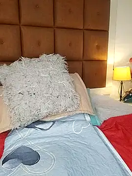 ELLA_KELLY's cam snapshot