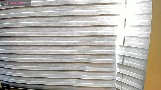 melanie_roux__'s cam snapshot