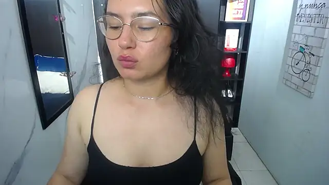 koral_purple's cam snapshot