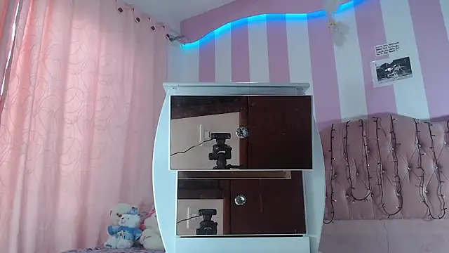 zaleya_mateus's cam snapshot