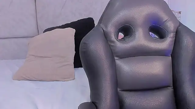 naomiii__'s cam snapshot