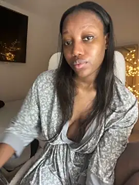 KellyaCute_'s cam snapshot