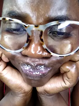 TheSpiceyQueen's cam snapshot