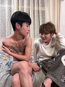 KK-cuteboy's cam snapshot