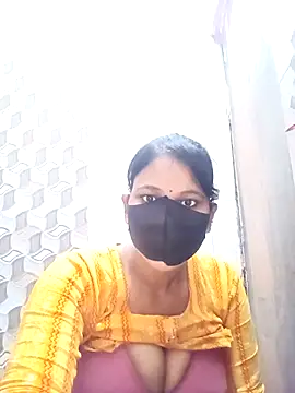 varnika's cam snapshot